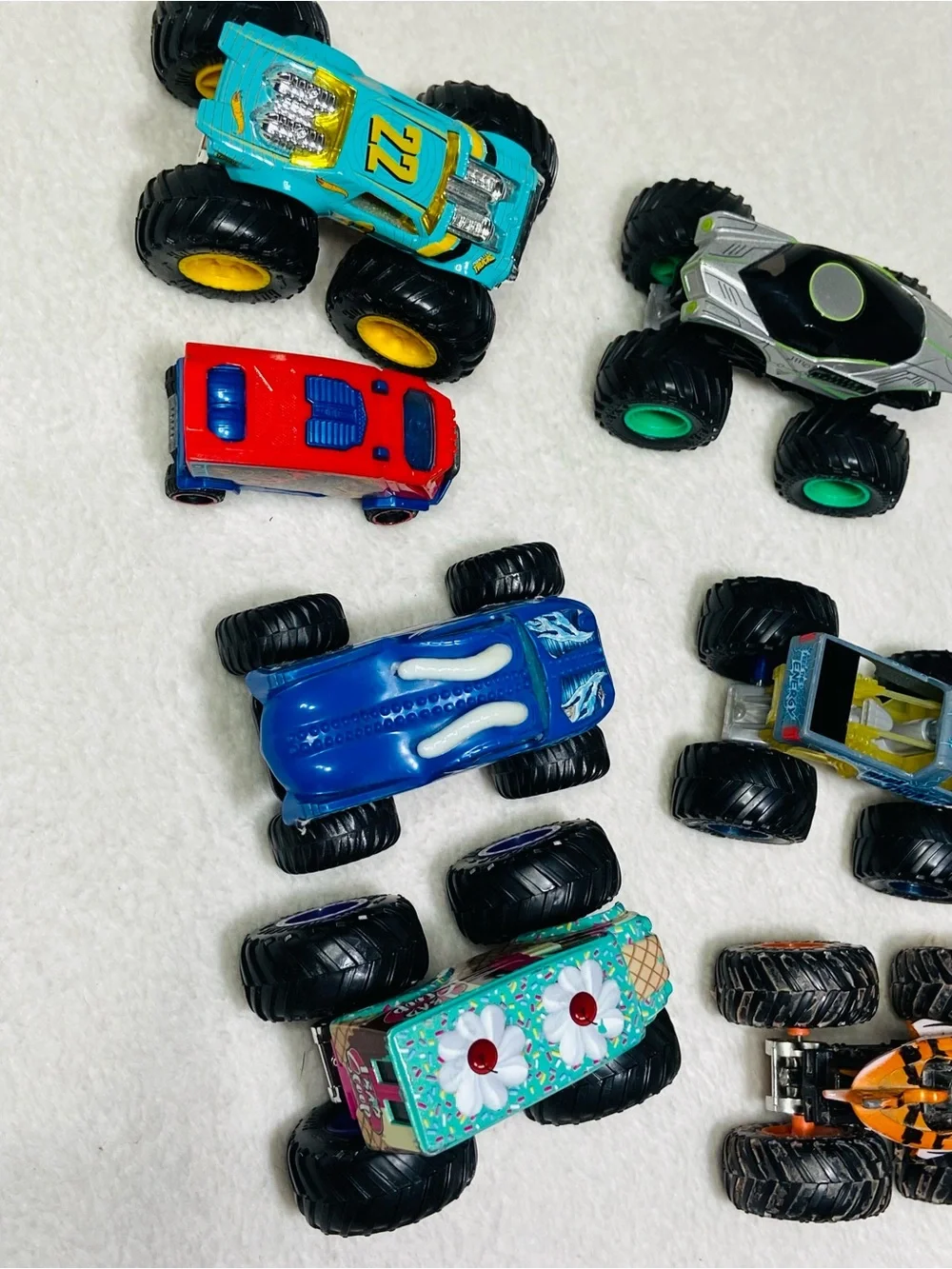 8 Hot Wheels Monster Trucks / Monster Jam Monster Trucks Toy Lot